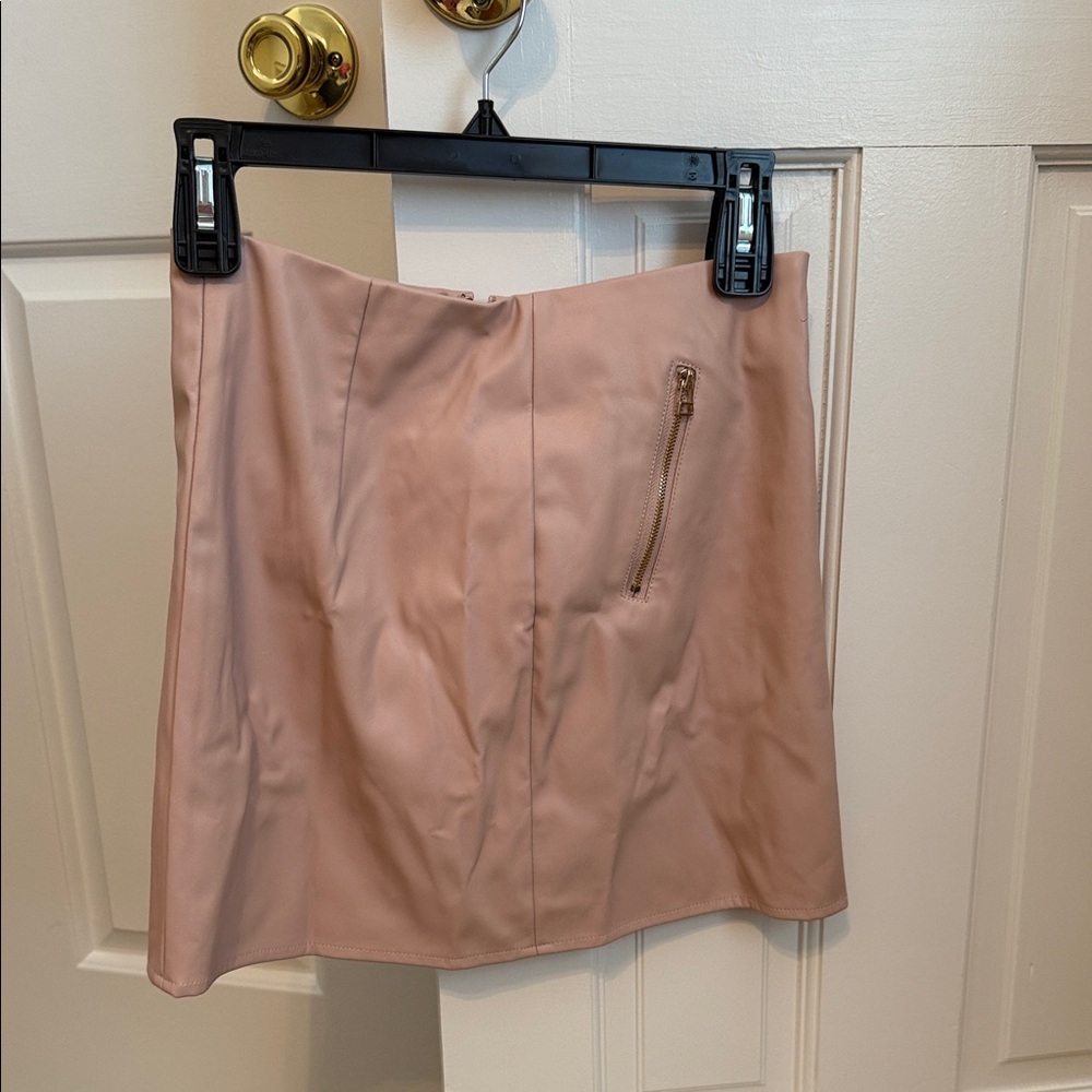 Forever 21 Blush Mini Skirt with Zipper Detail